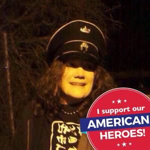 Meet your Posher, Kelli